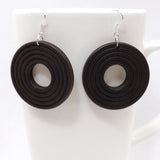 Qiaohe 1 Pair Good Quality Wood Earrings Organic brown Hollow African Woman Wooden Brincos Pendant 5.2x7cm/2x2.8''  E57