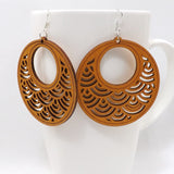 Qiaohe 1 Pair Good Quality Wood Earrings Organic brown Hollow African Woman Wooden Brincos Pendant 5.2x7cm/2x2.8''  E57