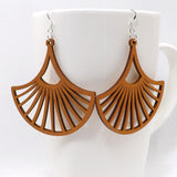 Qiaohe 1 Pair Good Quality Wood Earrings Organic brown Hollow African Woman Wooden Brincos Pendant 5.2x7cm/2x2.8''  E57